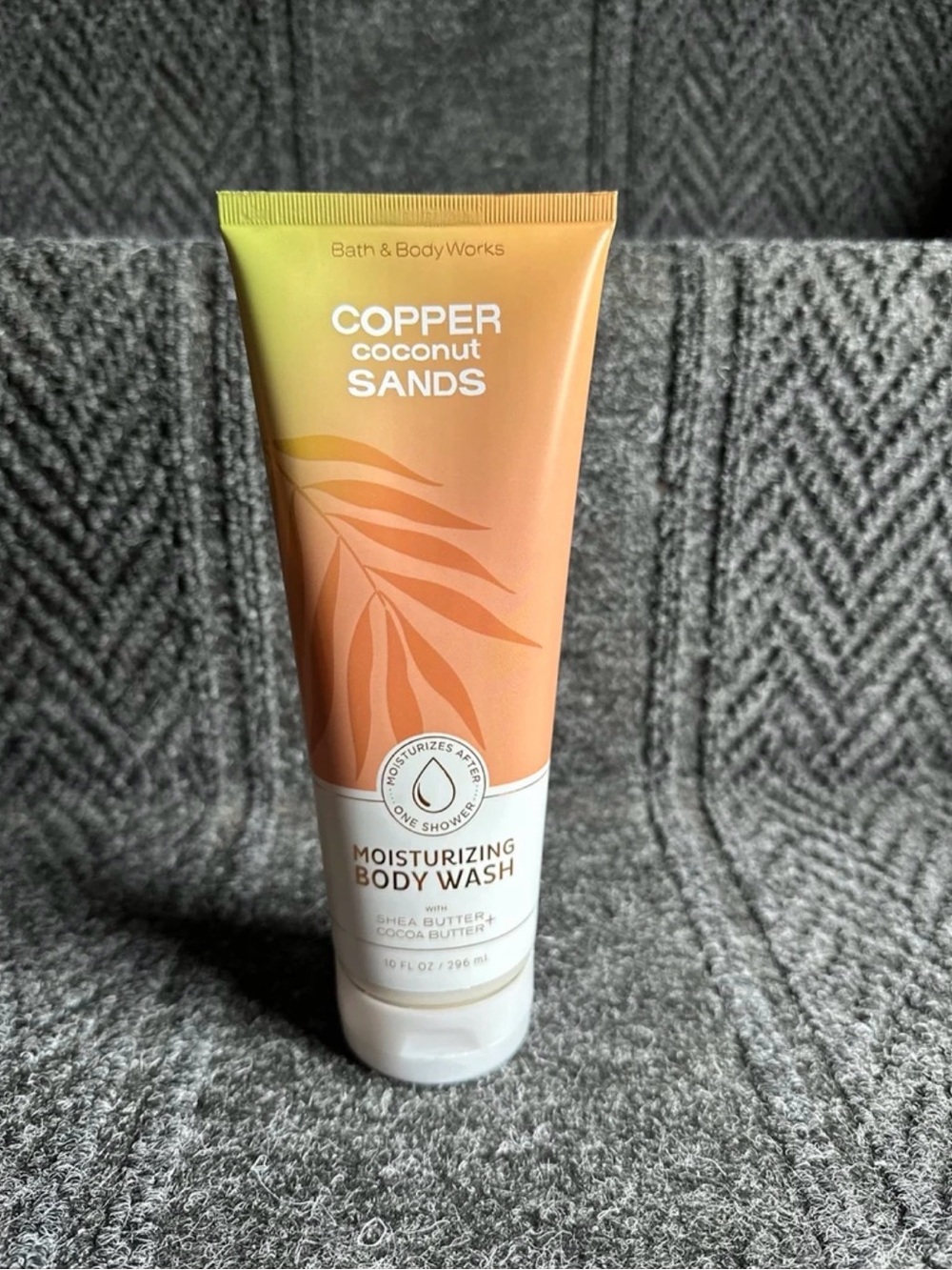 Bath and Body Works Copper Coconut Sands Moisturizing Body Wash